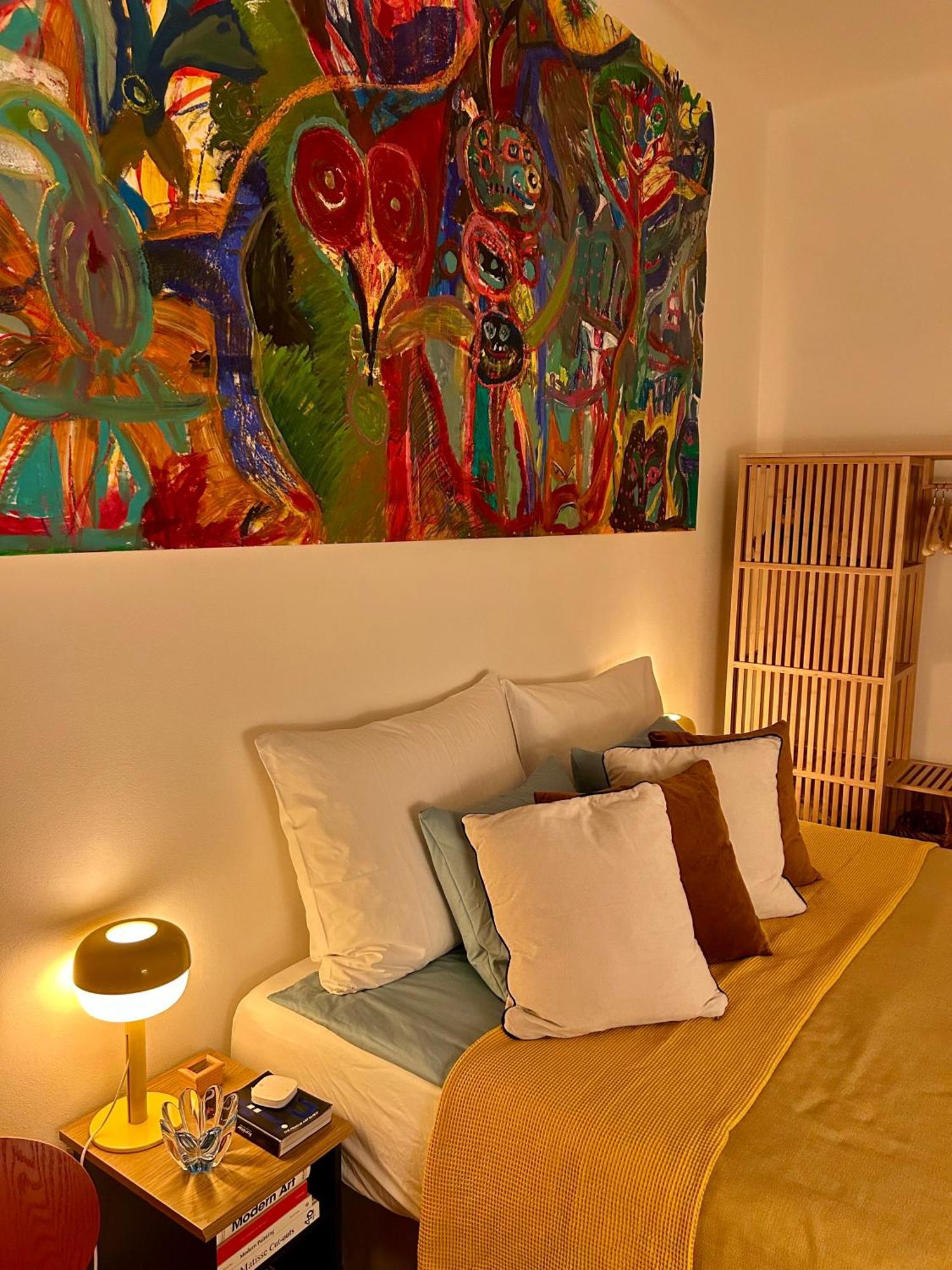 Green Balcony & King Size Bed ปราก ภายนอก รูปภาพ